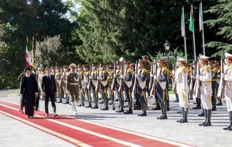 استقبال رییس‌جمهور کشورمان از همتای ترکمنستانی خود