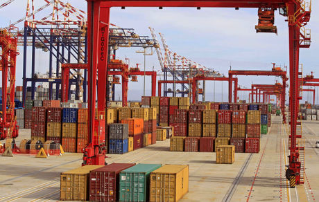 ترخیص کالاهای اساسی و تولیدی از گمرک تسریع می‌شود