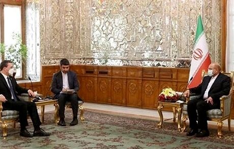  تاکید رئیس مجلس بر تعمیق همکاری های ایران و صربستان