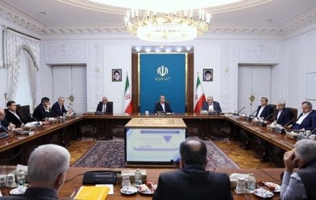 تأکید رئیس جمهور بر ضرورت رفع موانع پیش‌روی سرمایه‌گذاران در تولید انرژی‌های پاک و بهره‌گیری از فناوری‌های نوین در زمینه تولید برق