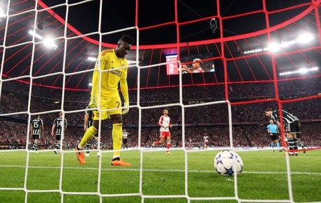 منچستر یک گام تا کامبک مقابل بایرن کم آورد / سویا و اینتر متوقف شدند