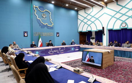 ما همانند برخی کشورهای مدعی آزادی بیان، قائل به برگزاری دادگاه برای شبکه‌های اجتماعی خارجی نیستیم