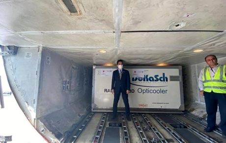ورود نخستین محموله واکسن‌ کرونا از ژاپن به کشور