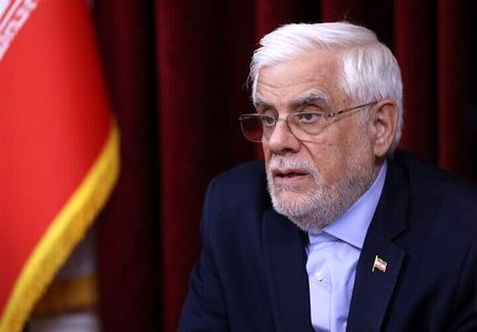 عارف: آنانکه سوخت به هواپیماهای ما ندادند حالا دنبال مذاکره هستند