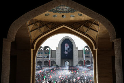 اعلام تمهیدات تشییع پیکر رهبر شهید در مسجد جمکران