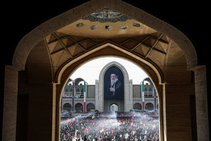 اعلام تمهیدات تشییع پیکر رهبر شهید در مسجد جمکران