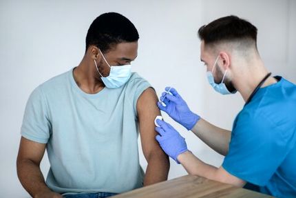 ۱۳ میلیارد دز واکسن کرونا تا به امروز در جهان تزریق شده است