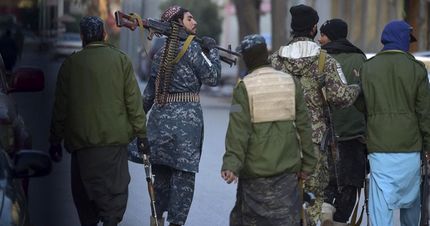 طالبان، ۱۰۰ نیروی امنیتی دولت پیشین افغانستان را کشته است