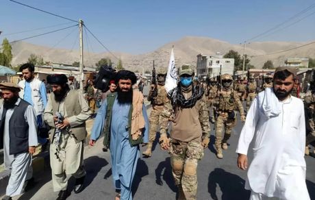 اطلاعیه طالبان: پخش فیلم با هنرپیشه زن ممنوع شد