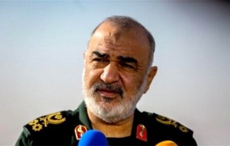 خدمت به مردم هرگز از اولویت سپاه خارج نمی‌شود/ آبرسانی سپاه به ۱۰ هزار روستا