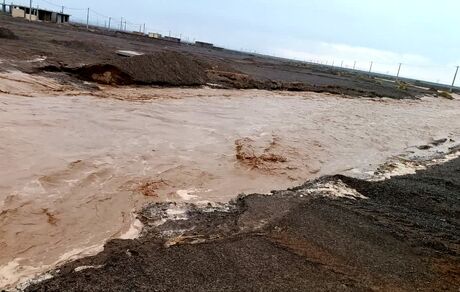 بسته شدن راه ارتباطی ۶ روستای نرماشیر بدلیل سیل