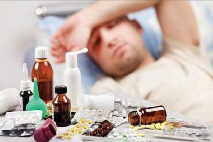 شیوع آنفلوآنزا تاکنون ۳۱ فوتی در کشور داشته است / آخرین وضعیت کرونا، وبا و آبله میمونی