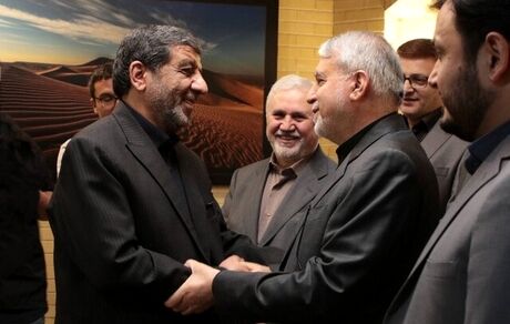 ضرغامی وزارت گردشگری را تحویل داد