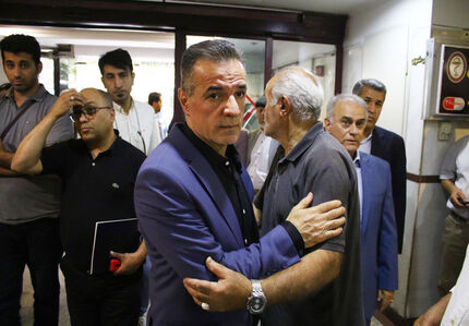 انصاری‌فرد: استراتژی باشگاه حل مشکلات و فعالیت کالدرون است