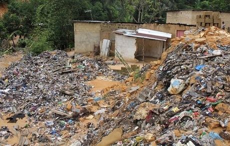 ۱۲۰ کشته در سیل و رانش زمین در کنگو