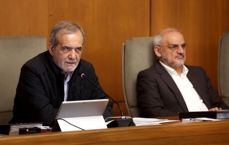 رئیس جمهور: با محیط زیست برخورد خشنی شود، طبیعت با ما خشن برخورد می‌کند