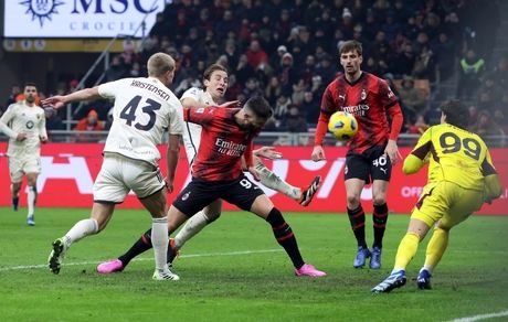 شکست سنگین رم مورینیو بدون سردار مقابل میلان