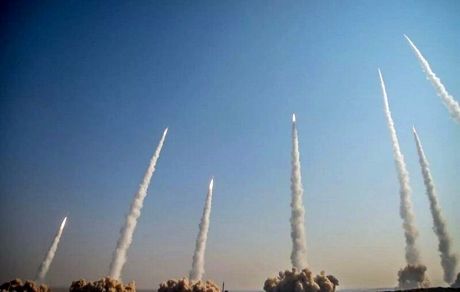 موج جدید موشک‌های ایرانی در مناطق گسترده‌ای از فلسطین اشغالی 