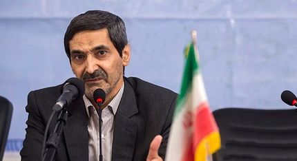 معاون وزارت صمت: تا پایان سال ۹۰ هزار خودرو وارد می‌شود / مشکلی بابت واردات خودروی کره‌ای نداریم