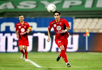 مدافع پرسپولیس پاسخ تماس‌های پیروانی را نداد!