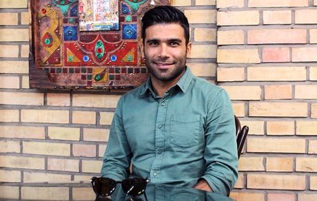 روانخواه: به خاطر افشای شرط‌بندی و نگرفتن بازیکن پولی محرومم کردند