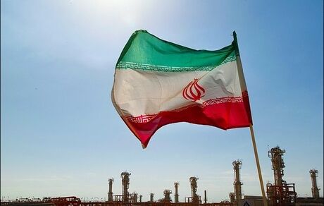 مذاکرات فشرده با مشتریان جدید برای صادرات نفت/استقرار تیم فنی شرکت‌های روس در تهران