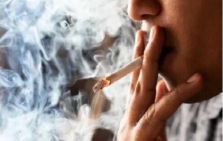 مصرف دخانیات یکی از عوامل اصلی سرطان مثانه