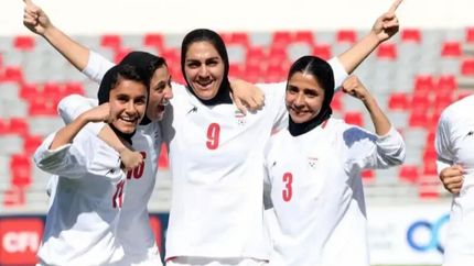 یک بازیکن دیگر تیم ملی بانوان از پناهنده شدن منصرف شد