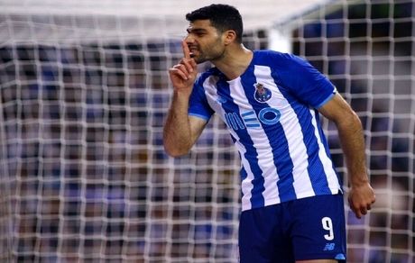 باز هم اخبار ضدونقیض درخصوص مهدی طارمی: گالاتاسرای مشتری جدید لقب گرفت