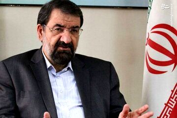 محسن رضایی: از زلنسکی درس بگیرید