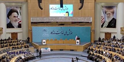 رییس جمهوری: دانشگاه های علوم پزشکی دنبال ارتقای جایگاه علم پزشکی باشند / جامعه پزشکی باید تامین شود