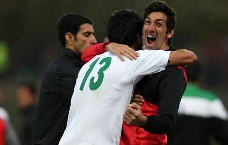 مهاجم استقلال در آستانه پوشیدن پیراهن پرسپولیس