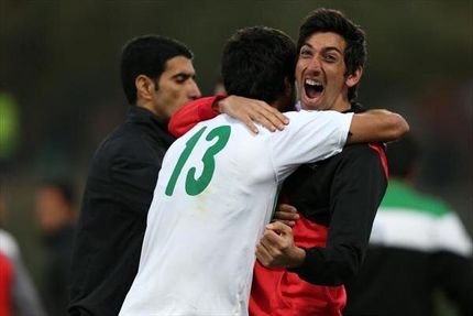 مهاجم استقلال در آستانه پوشیدن پیراهن پرسپولیس