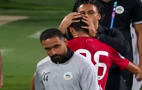 تیم فرهاد مجیدی در امارات بالاخره برد / سرمربی ایرانی از برکناری گریخت