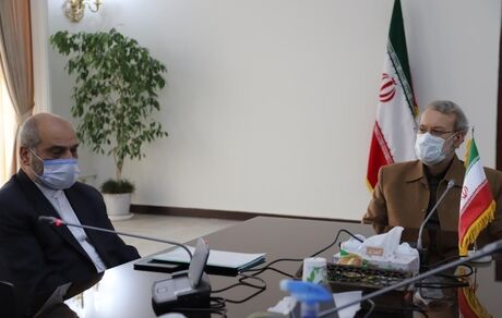 سهم مناطق آزاد تجاری ـ صنعتی در سند همکاری ۲۵ ساله ایران و چین افزایش می‌یابد