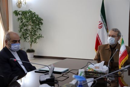 سهم مناطق آزاد تجاری ـ صنعتی در سند همکاری ۲۵ ساله ایران و چین افزایش می‌یابد