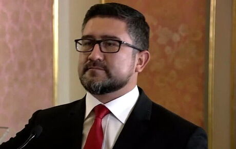 وزیر حمل و نقل دولت پرو بدلیل فساد برکنار شد