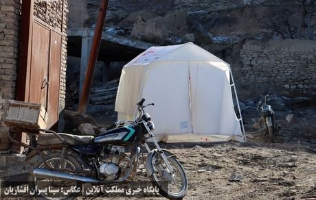 ادامه روزهای اسکان زلزله‌زدگان خوی در چادر