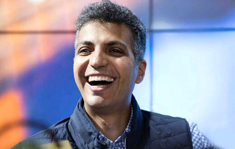 عادل فردوسی‌پور، برنده جایزه معتبر انجمن سوتای دانشگاه شریف شد