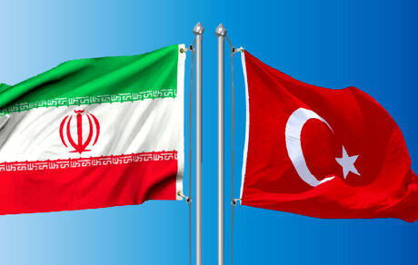 آنکارا: با ظریف درباره همه موضوعات دوجانبه و بین‌المللی صحبت می‌کنیم