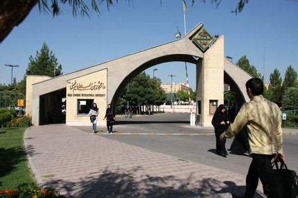 ترم تحصیلی دانشگاه‌ها احتمالا تا تیرماه ادامه می‌یابد