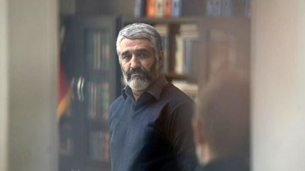 حذف تصویر پژمان جمشیدی از بیلبوردهای تبلیغاتی یک سریال شبکه نمایش خانگی