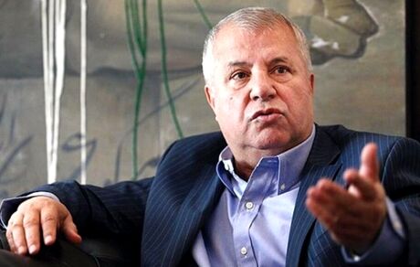 علی پروین: هیچ کسی را سفارش نکرده‌ام / بازیکن پولش را می‌گیرد، فحشش را من می‌خورم