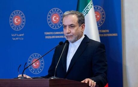 عراقچی: اگر آمریکا اراده سیاسی داشت، می‌توانست اسرائیل را متوقف کند / انتقال پیام بین ایران و آمریکا ادامه دارد