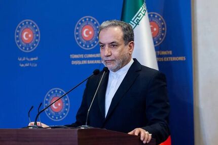 عراقچی: اگر آمریکا اراده سیاسی داشت، می‌توانست اسرائیل را متوقف کند / انتقال پیام بین ایران و آمریکا ادامه دارد
