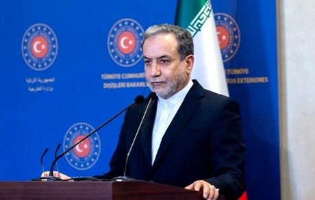عراقچی: اگر آمریکا اراده سیاسی داشت، می‌توانست اسرائیل را متوقف کند / انتقال پیام بین ایران و آمریکا ادامه دارد