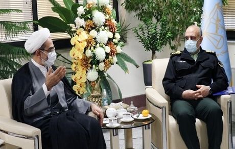 نیروی انتظامی در خط مقدم مبارزه با فساد، جرایم و ناهنجاری‌ها قرار دارد