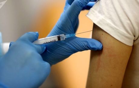 تزریق دوز دوم واکسن کرونا در انتظار محموله‌های جدید