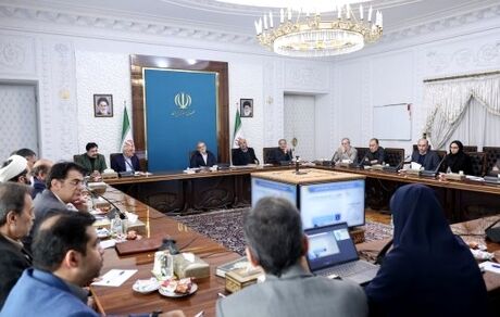 رئیس جمهور: در مدرسه می‌توان، شیوه بحث‌ کردن، ارائه دادن و حتی نقد کردن را به دانش‌آموزان آموخت