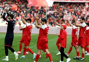 پرسپولیس به دنبال جذب یک مهاجم خارجی